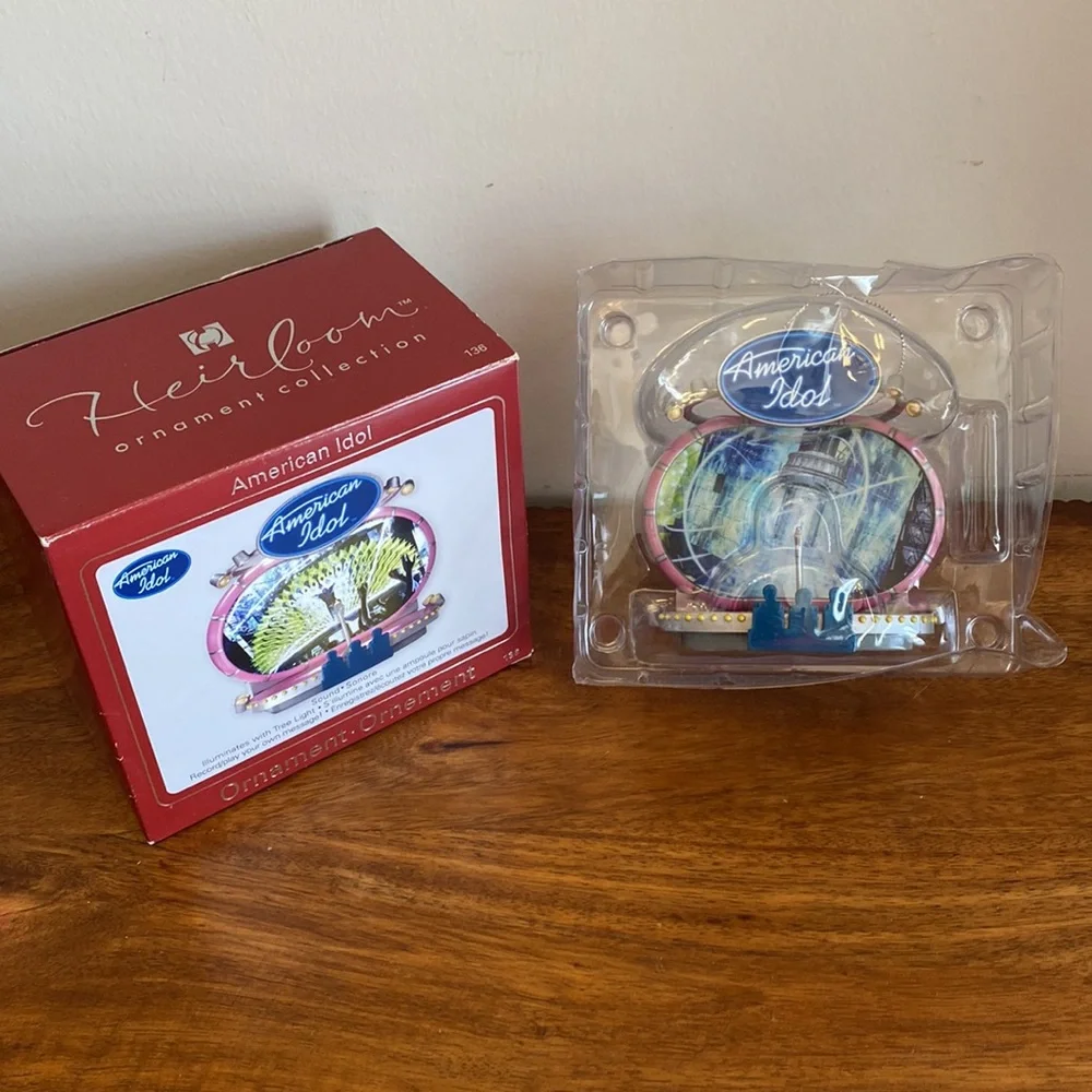 Vintage 2008 Carlton Cards American Idol Musical Ornament Boxed
